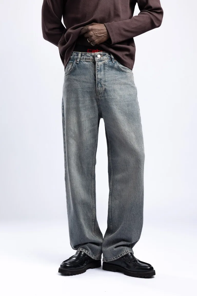 Blugi Baggy Fit din Denim
